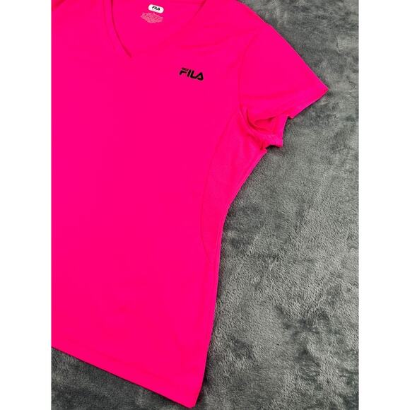 FILA Women’s XL Bright Pink V-Neck Performance Tee Excellent - Picture 5 of 10